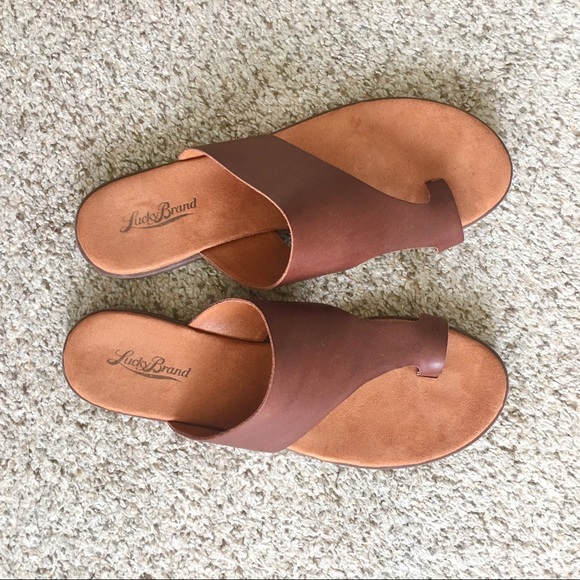 Lucky Brand Shoes - 🆕 Lucky Brand Leather Astorr Sandal Brown